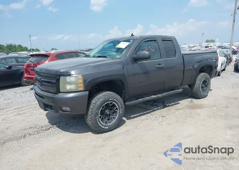 2011 Chevrolet Silverado 1500 Lt z USA, uszkodzony, nr VIN 1GCRKSE3XBZ165150
